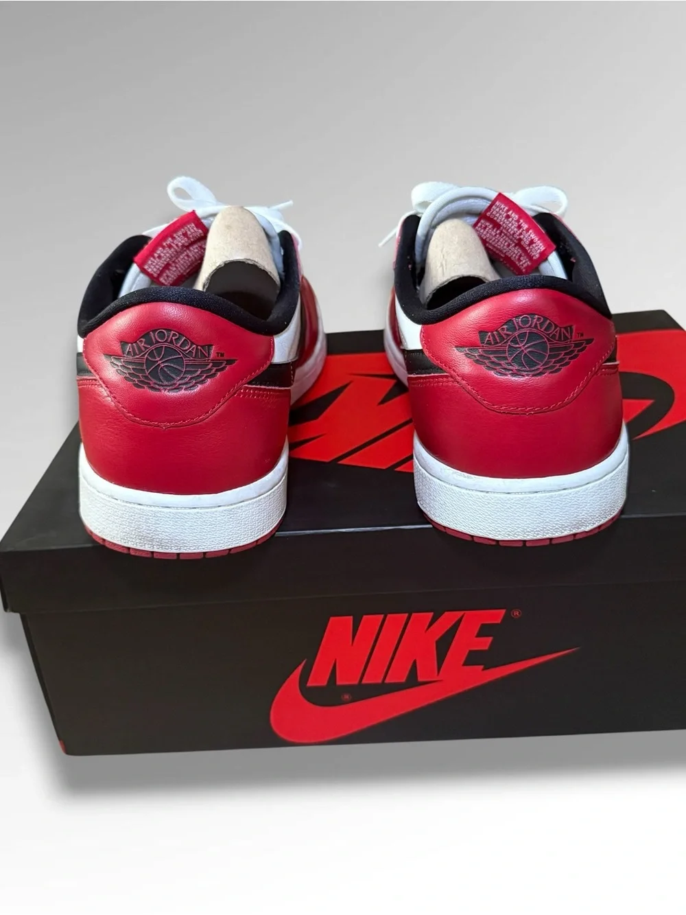 Jordan 1 Retro Low Chicago